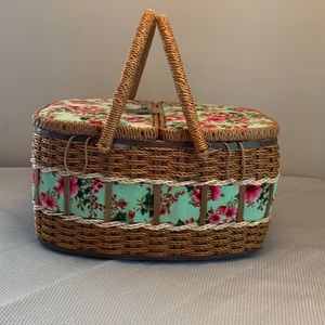 Vintage Sears Best Sewing Basket Floral Wicker Picnic